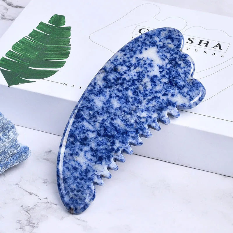 Gua Sha en Sodalite Rollara : Sublimez Votre Peau Naturellement